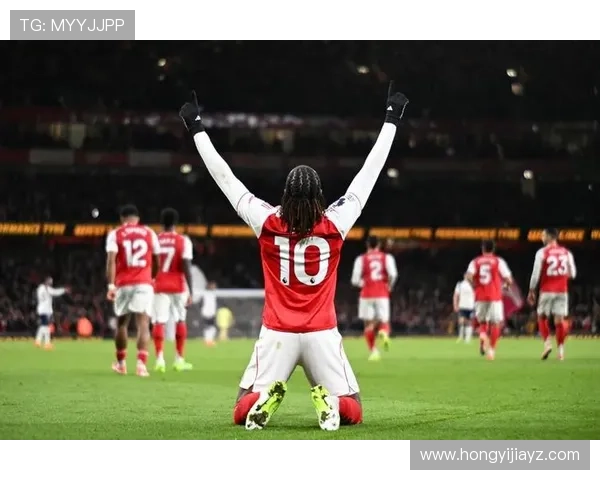 埃泽神球助阿森纳重登榜首